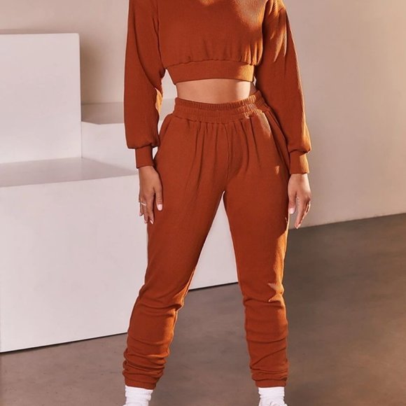 Women's Crop Top and Jogger Pants Set - Picture 2 of 5